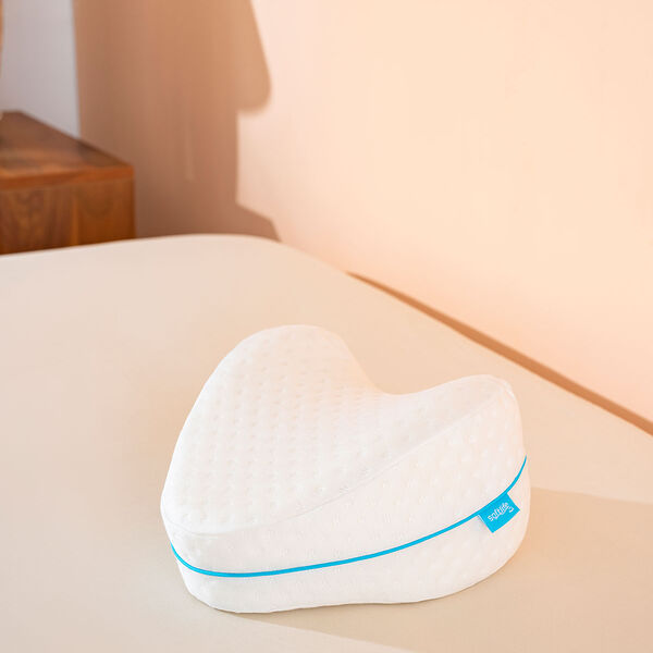Visco Kalp Model Diz Arası Ortopedik Yastık Bacak Arası Yastık Visco Yastık 25x25x15cm