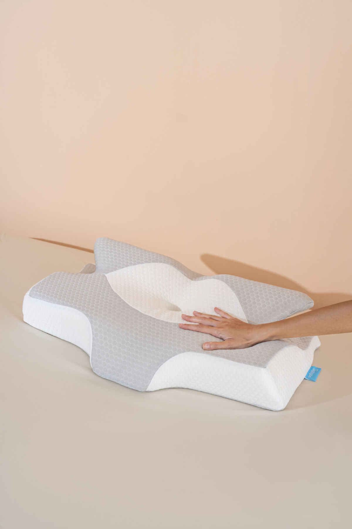 Nox Omuz Ağrısı Önleyici Ortopedik Visko Yastık 64x38x12,5cm - Görsel 6