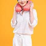 Visco Seyahat Yastığı Boyun Yastığı Kalpli- 31x31x9 cm